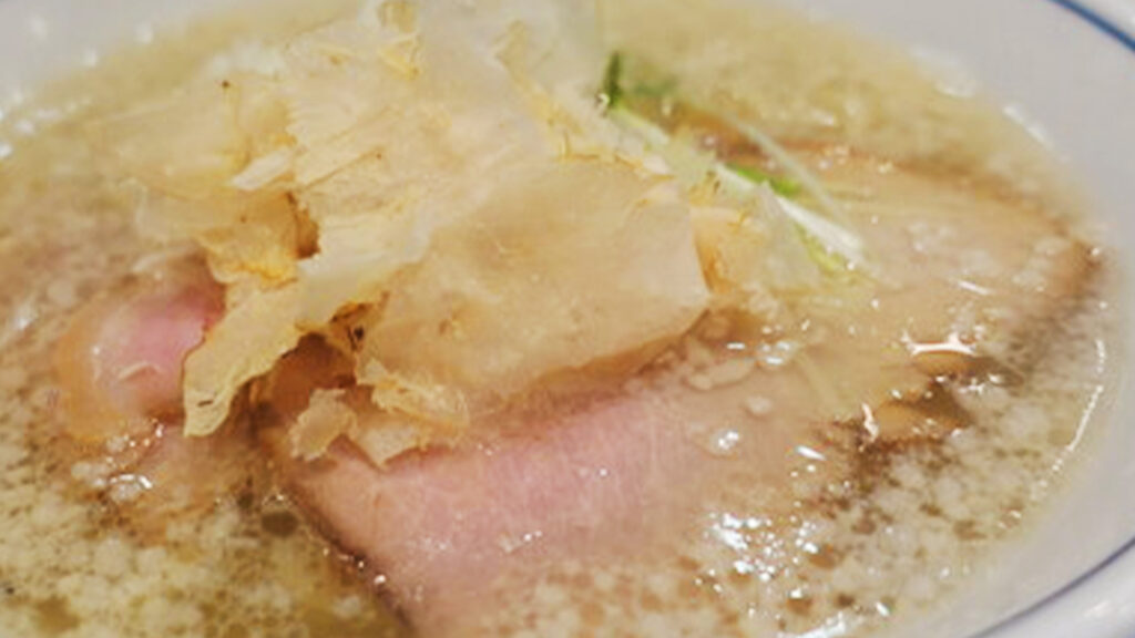 塩ラーメン らーめん鱗 茨木店 画像